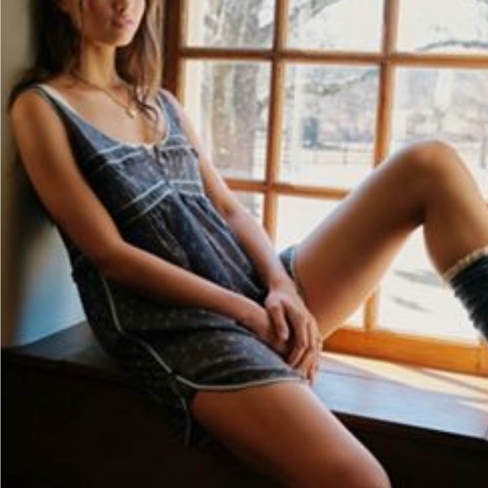 Free People in the park slip